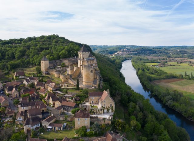 Château de Castelnaud, au coeud du périgord `n`oir
