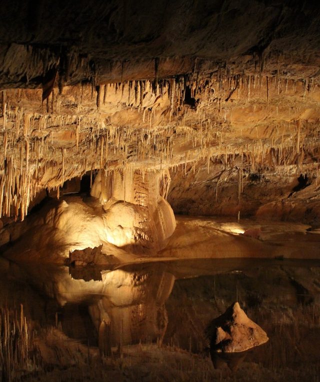 Grotte Lacave dans le Lot